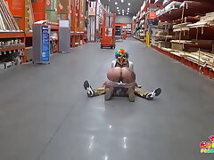 Clown gets dick sucked in The Home Depot