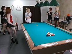 Kinky Billiards 10min Advance showing -