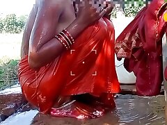 Neha bhabhi was taking bath outside, husband's cock stood roughly added to he went home added to fucked Neha bhabhi