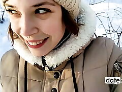 Amateur alfresco winter blowjob