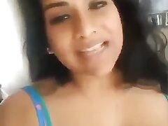 North indian aunty show her off